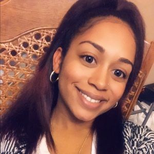 Meet your Posher, Brianna